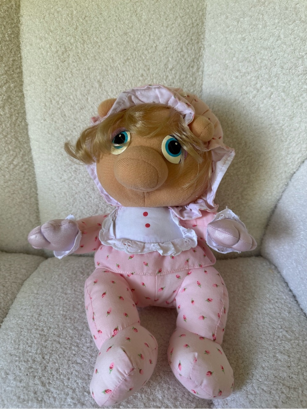 “1984 Pampers Promotion Baby Miss Piggy” Hasbro Softie